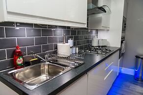 Aphrodite Suites Huddersfield