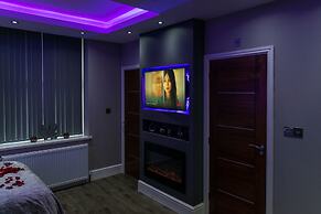 Aphrodite Suites Huddersfield