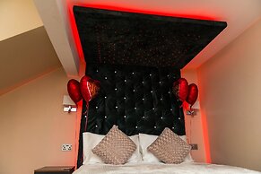Aphrodite Suites Huddersfield