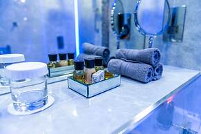 Aphrodite Suites Huddersfield
