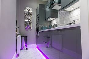 Aphrodite Suites Huddersfield