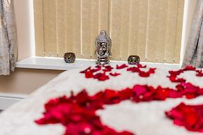 Aphrodite Suites Huddersfield