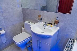 Aphrodite Suites Huddersfield