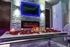 Aphrodite Suites Huddersfield
