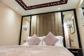Aphrodite Suites Huddersfield