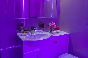 Aphrodite Suites Huddersfield