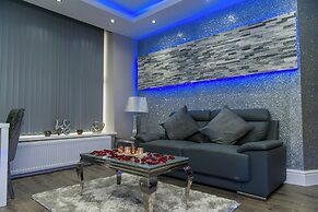 Aphrodite Suites Huddersfield