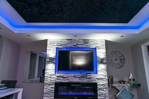 Aphrodite Suites Huddersfield