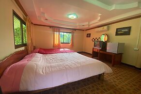 OYO 75380 Bannoichynum Resort Kanchanaburi