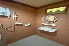 OYO 75380 Bannoichynum Resort Kanchanaburi