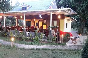 OYO 75380 Bannoichynum Resort Kanchanaburi