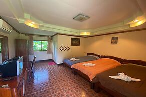 OYO 75380 Bannoichynum Resort Kanchanaburi