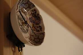 Yamagata Kyomachi Hatago Gojo Nishitoin