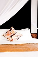 Yamagata Ryukyu Hatago Onna Bokairo