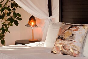 Yamagata Ryukyu Hatago Onna Bokairo