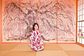 Yamagata Ryukyu Hatago Onna Bokairo