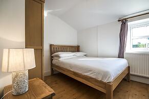 Barn Conversion - Hot Tub - Penally