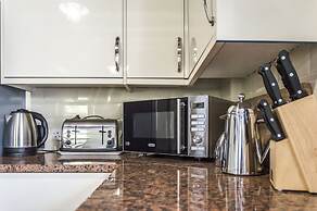 Barn Conversion - Hot Tub - Penally