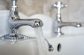 Barn Conversion - Hot Tub - Penally