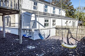Barn Conversion - Hot Tub - Penally