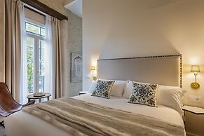 Casa Sevilla 1855 Suites by Época