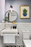 Casa Sevilla 1855 Suites by Época