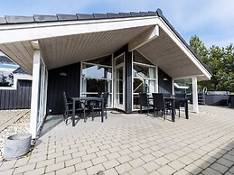 8 Person Holiday Home on a Holiday Park in Blåvand