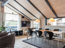 8 Person Holiday Home on a Holiday Park in Blåvand