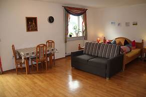 Pension & Ferienwohnung Breitmoser