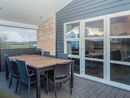 Charming Sauna Cottage-by Traum