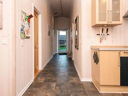 Charming Sauna Cottage-by Traum