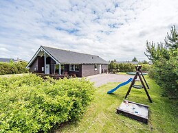 Secluded Cozy Cottage in Skaven-by Traum