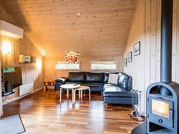 Secluded Cozy Cottage in Skaven-by Traum