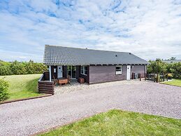 Secluded Cozy Cottage in Skaven-by Traum