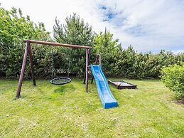 Secluded Cozy Cottage in Skaven-by Traum