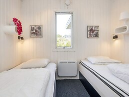 Seaside Charm in Rindby