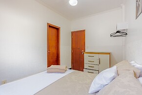 GB19 Casa 7 Quartos a 50m da Praia