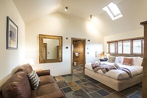 Lavender - Luxurious Barn Conversion