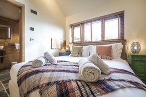 Lavender - Luxurious Barn Conversion