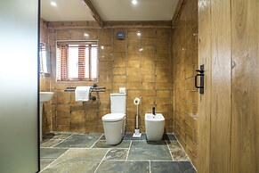 Lavender - Luxurious Barn Conversion