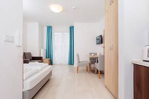 Apartments Aquamarina by Renters