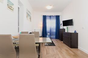 Apartments Aquamarina by Renters