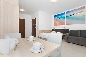 Apartments Aquamarina by Renters
