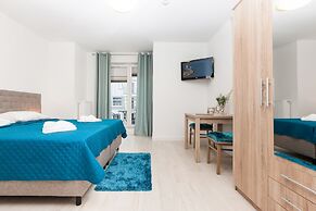 Apartments Aquamarina by Renters
