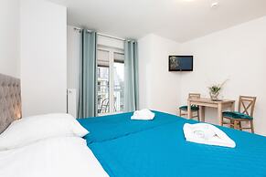 Apartments Aquamarina by Renters