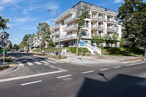Apartments Aquamarina by Renters