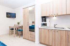 Apartments Aquamarina by Renters