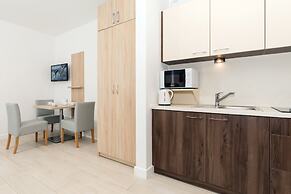 Apartments Aquamarina by Renters