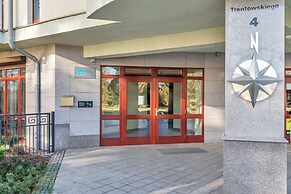 Apartments Roza Wiatrow by Renters