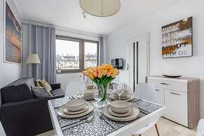 Apartments Sikorskiego by Renters